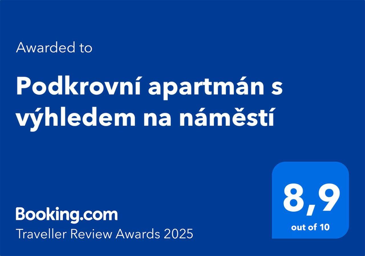 Podkrovni Apartman S Vyhledem Na Namesti Lomnice nad Lužnicí Kültér fotó
